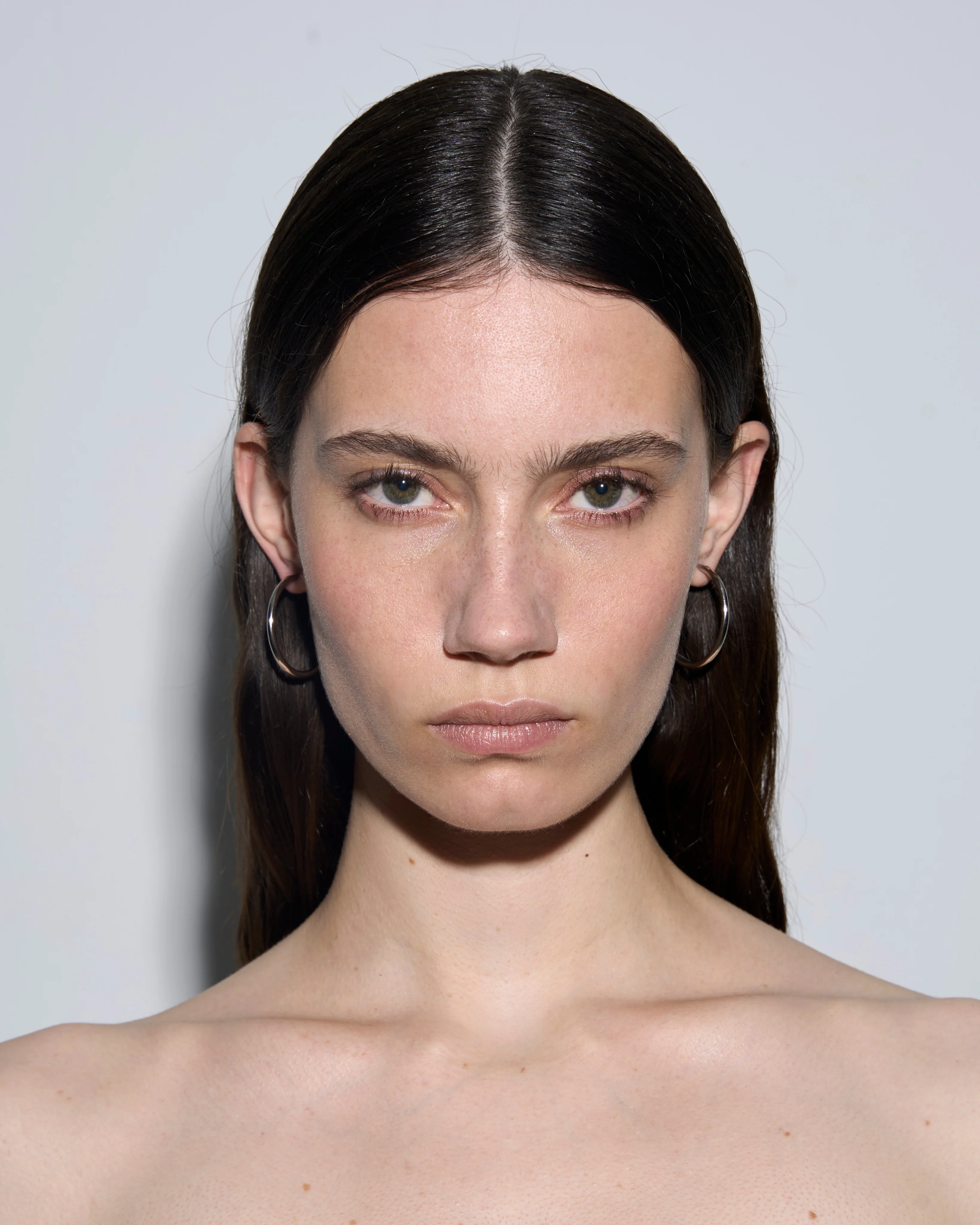 Elona Large Palladium-Plated Hoop Earrings - Image 3