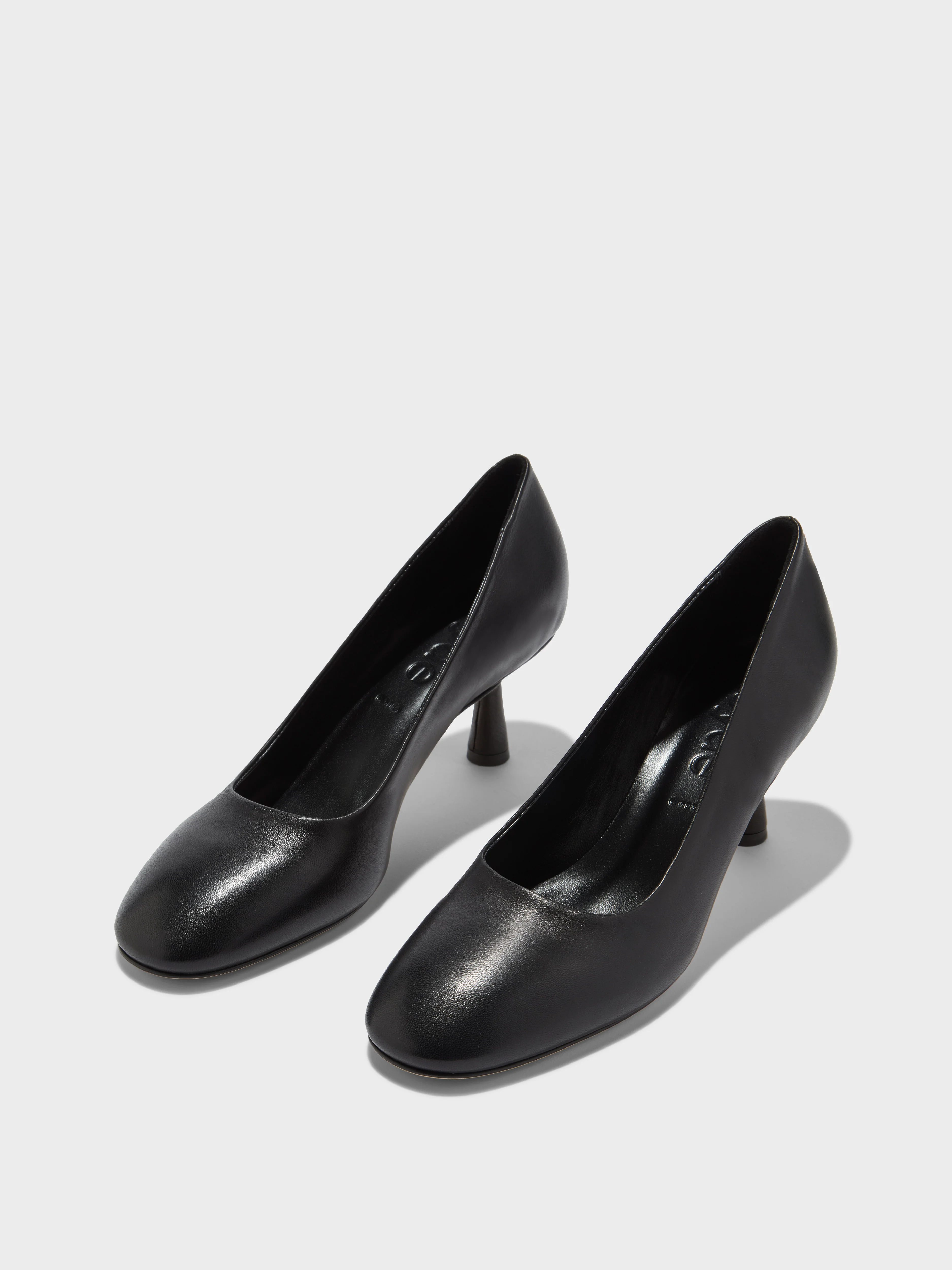 Giotta Round-Toe Pumps - Image 2