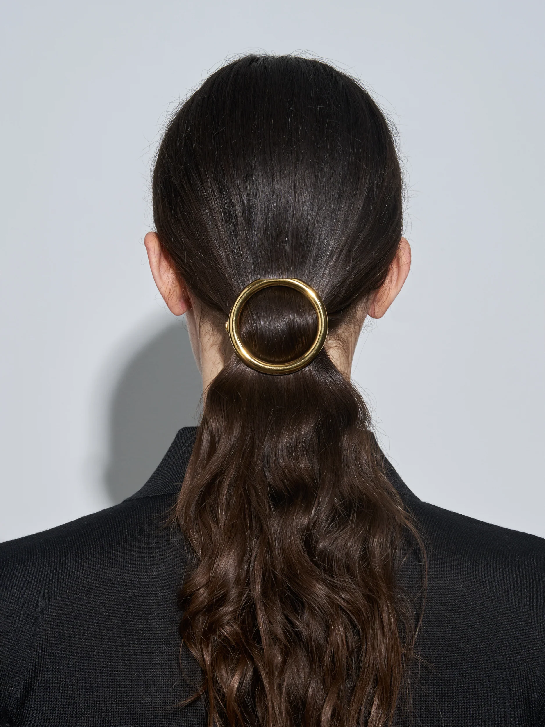 Honor 18kt Gold-Plated Hair Clip - Image 5