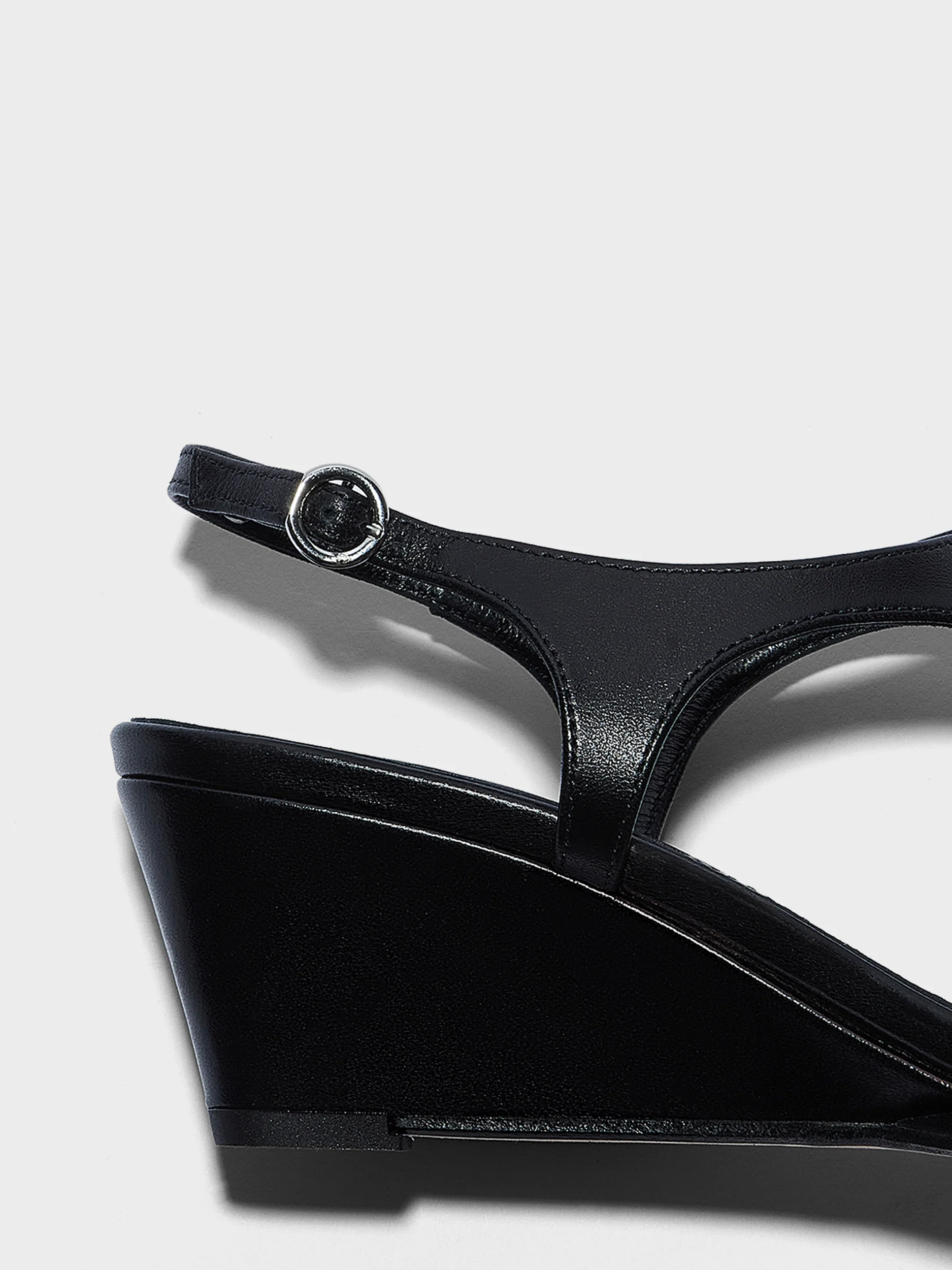 Roose Wedge Sandals - Image 4