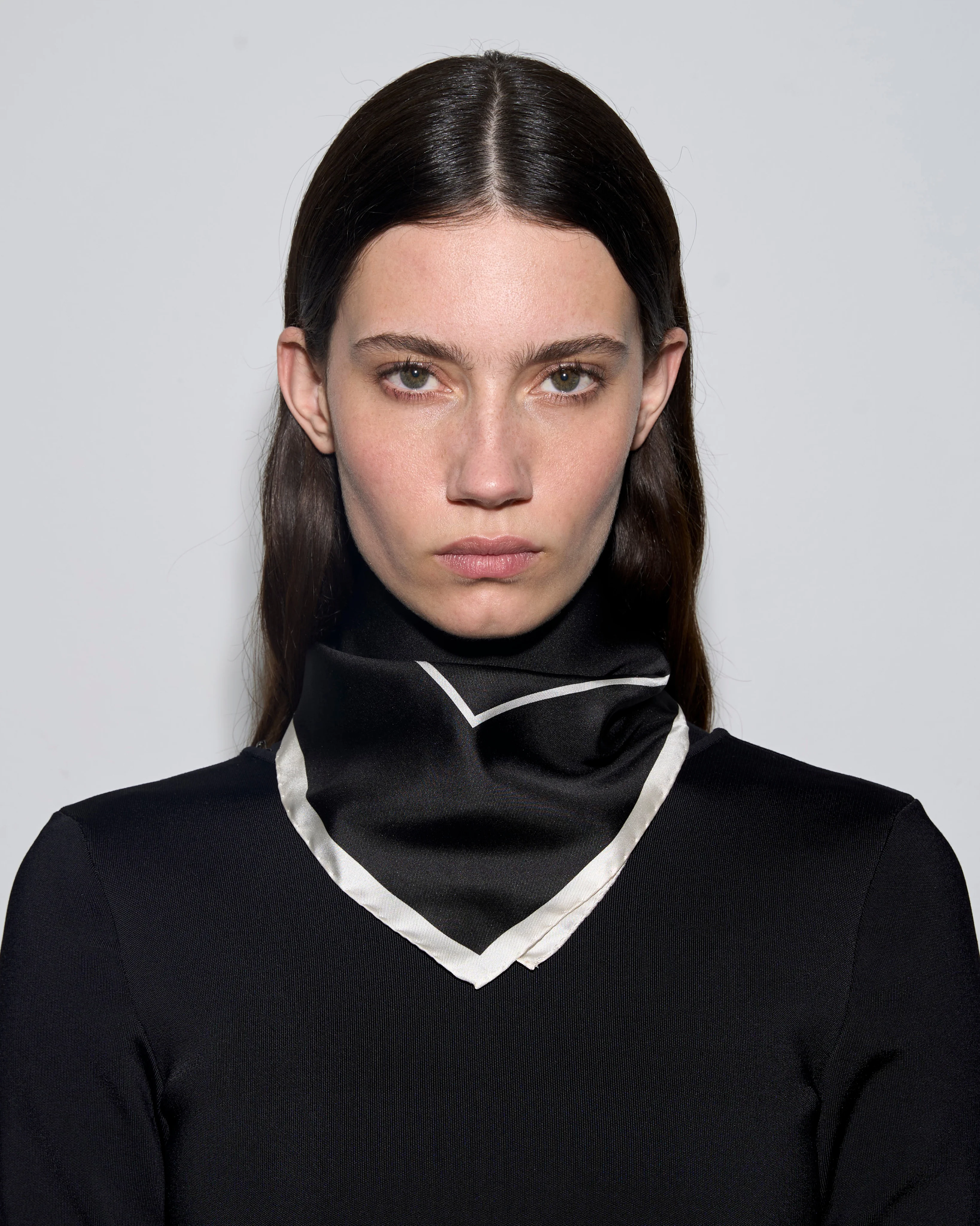 Soli Silk Scarf - Image 3