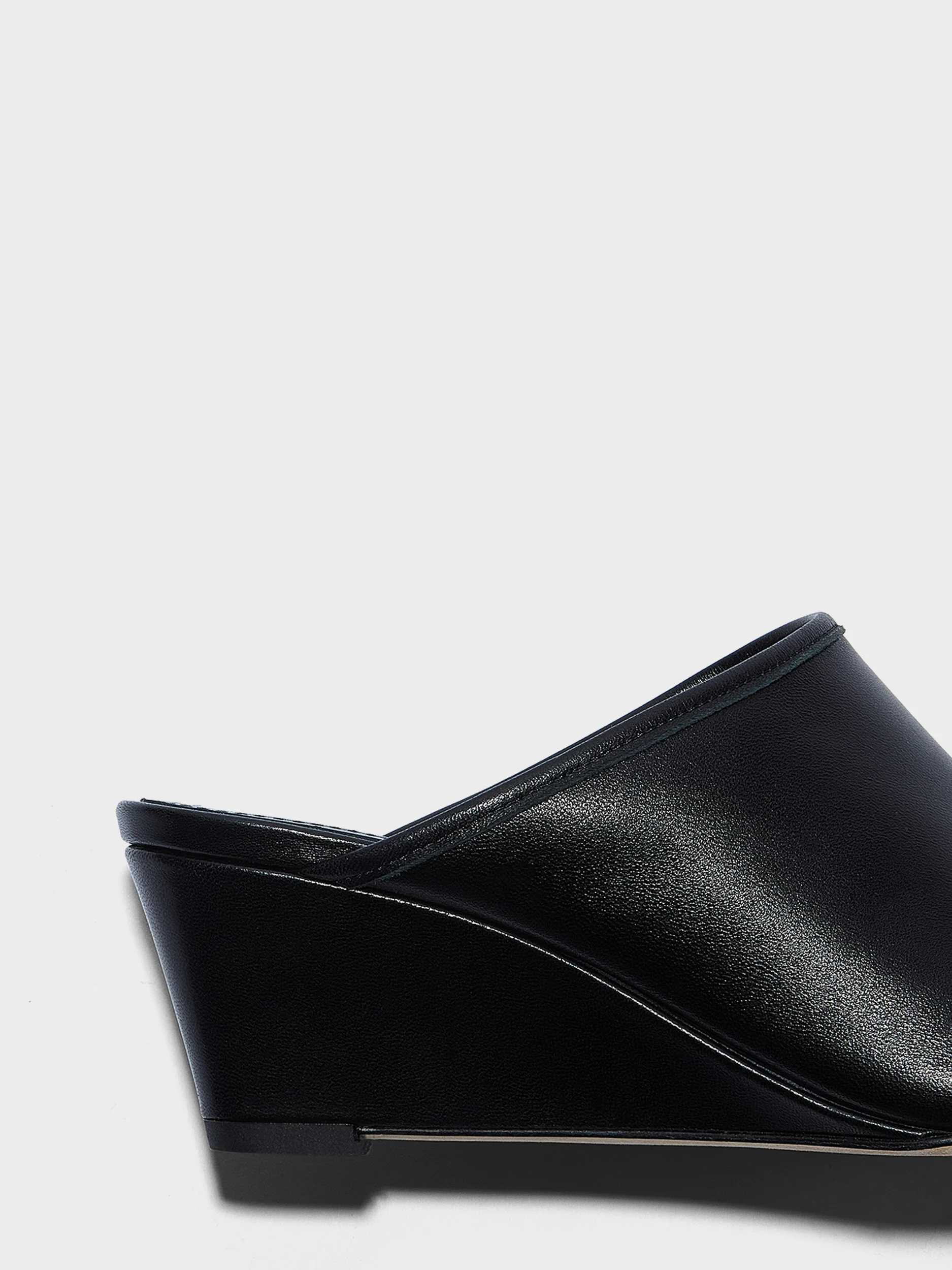 Suzanne Wedge Sandals - Image 4