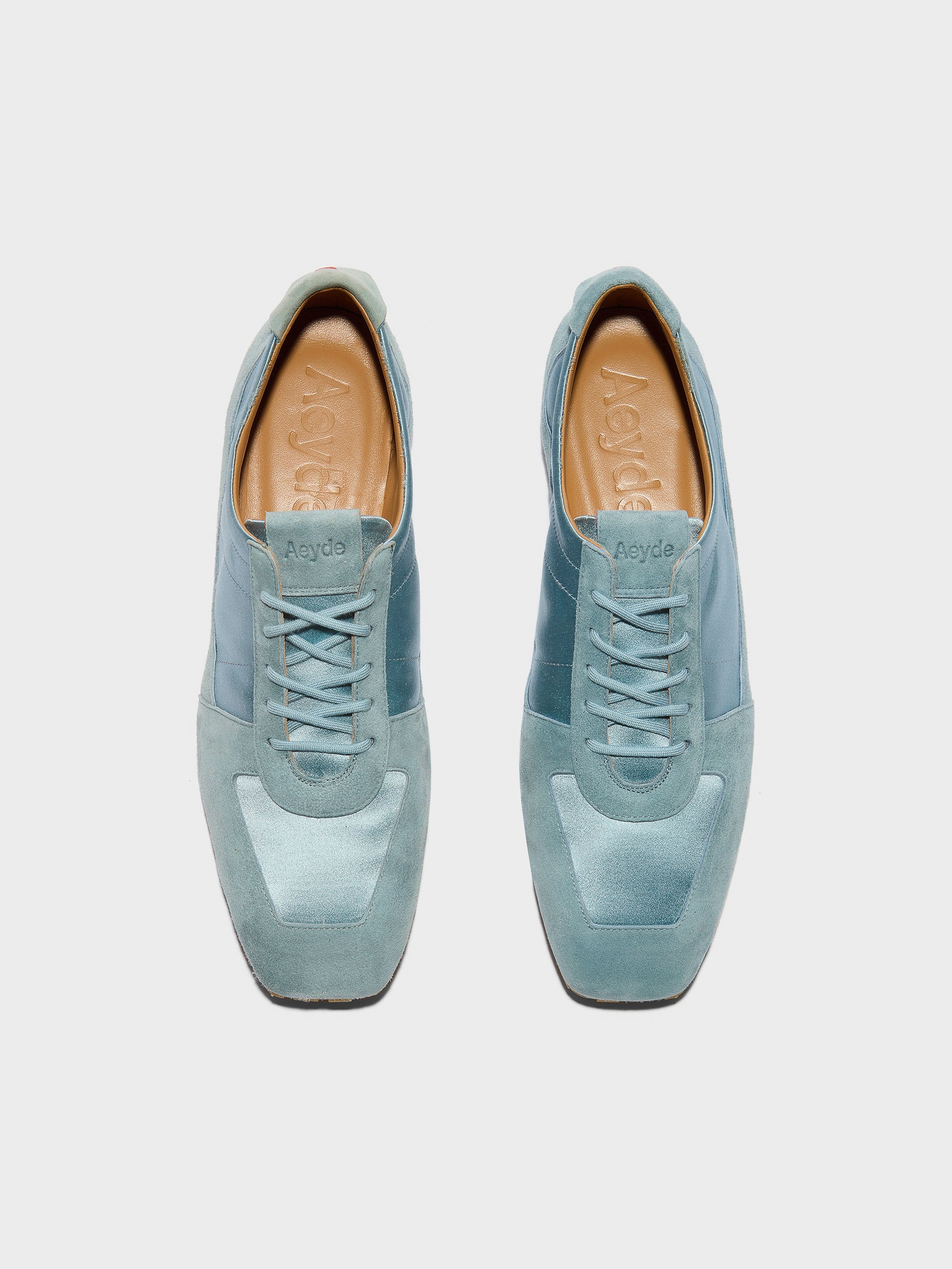 Uma Slim Sneakers - Image 5